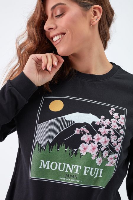 Mount FUJI - Recycled Regular Sweatshirt in Black