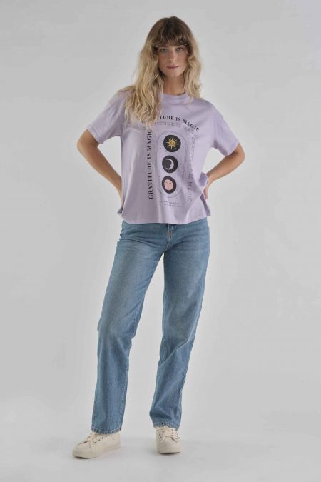 Organic Cotton Graphic T-shirt in Lilac - Gratitude is Magic