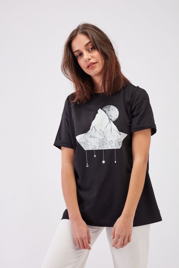 NÜWA - Online Store NATUREPAPERBOAT - Recycled Graphic T-shirt in Black ...